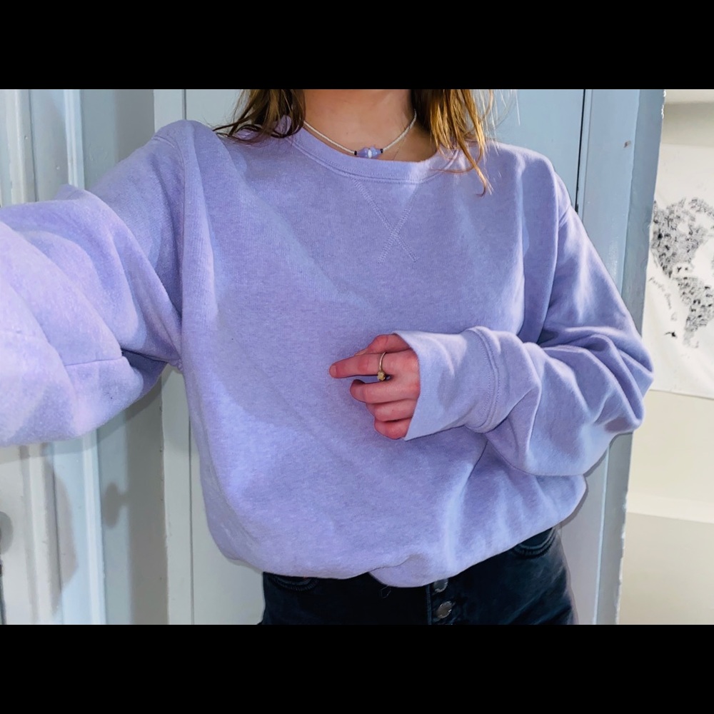Crewneck sweatshirt in lavender/lilac (: